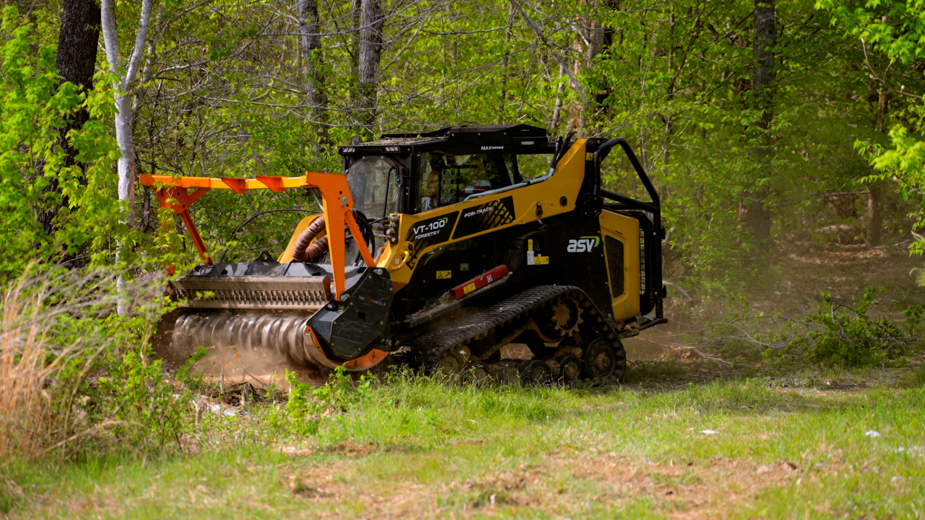 KNS LandWorx forestry mulcher clearing land in the NC Piedmont Triad